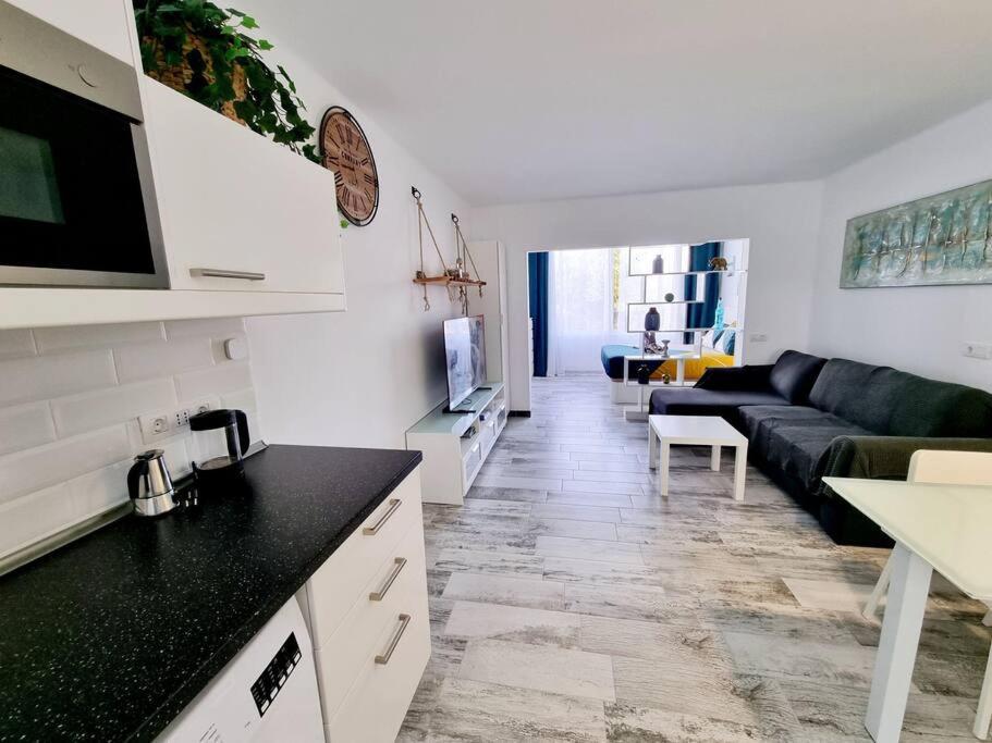 Apartamento Smeraldo 11 Playa Roca Коста-Тегісе Екстер'єр фото