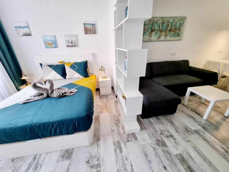 Apartamento Smeraldo 11 Playa Roca Коста-Тегісе Екстер'єр фото