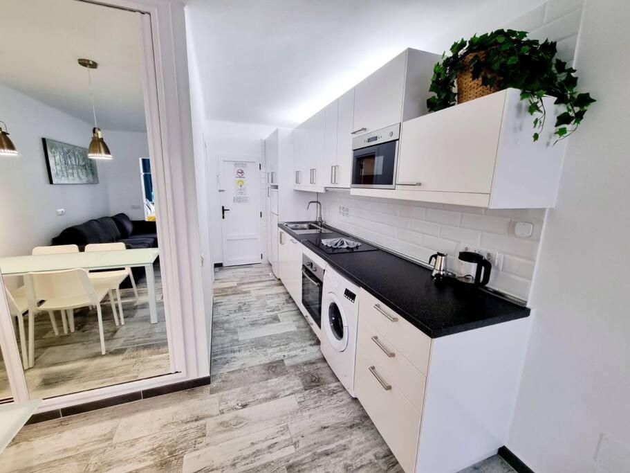 Apartamento Smeraldo 11 Playa Roca Коста-Тегісе Екстер'єр фото